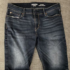 NWOT Denizen by Levi's Modern Skinny Shorts Size 14